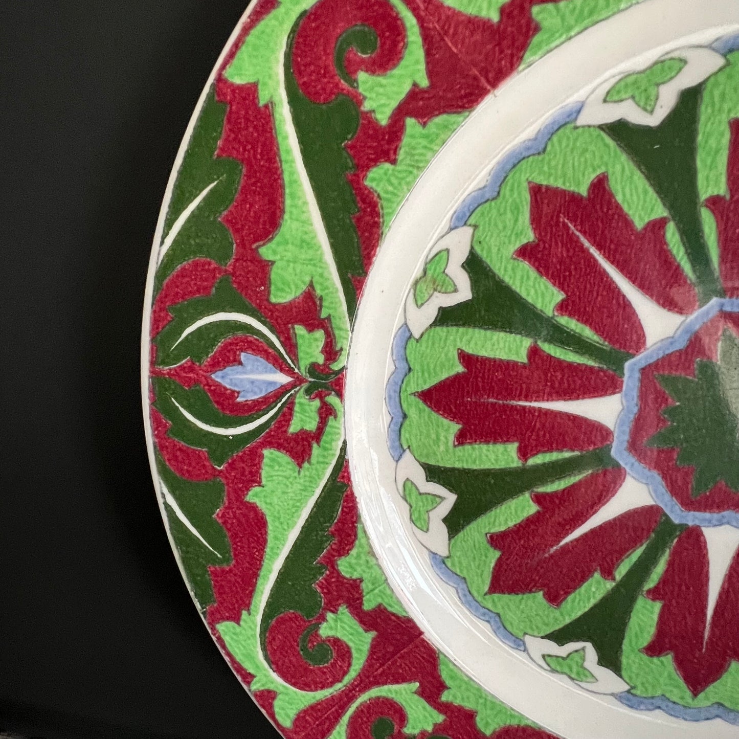 Vintage Porcelain Pattern Cabinet Plate by Royal Doulton c1930s