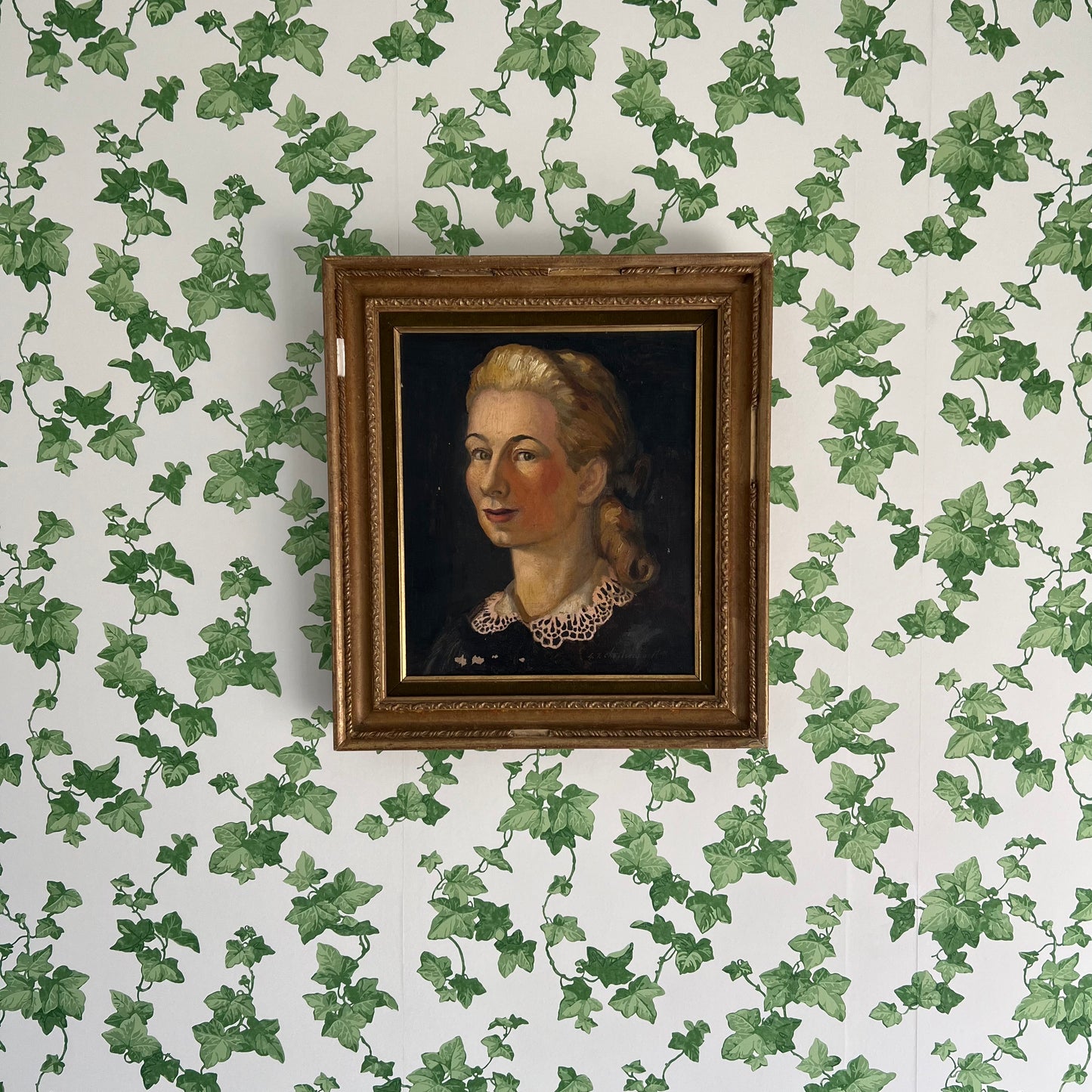 Antique Oil Painting Portrait Lady with a Lace Collar 1800s