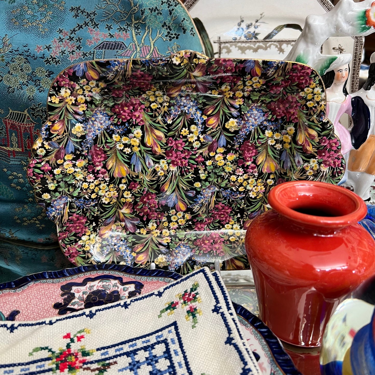 Rare Vintage Royal Winton Black Crocus Pattern Dish Plate