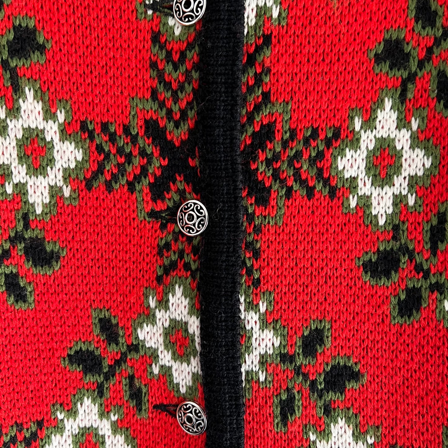 Fabulous Vintage Pattern Knit Cardigan