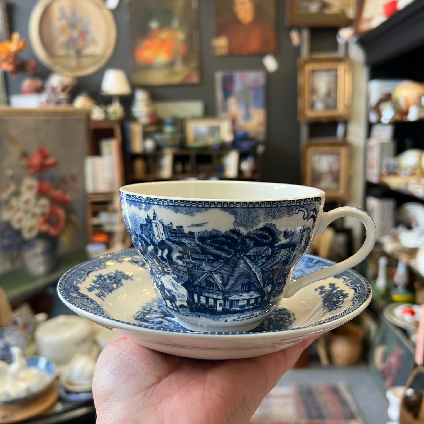 Breakfast Cup and Saucer Johnson Bros England Classic Blue and White 💙