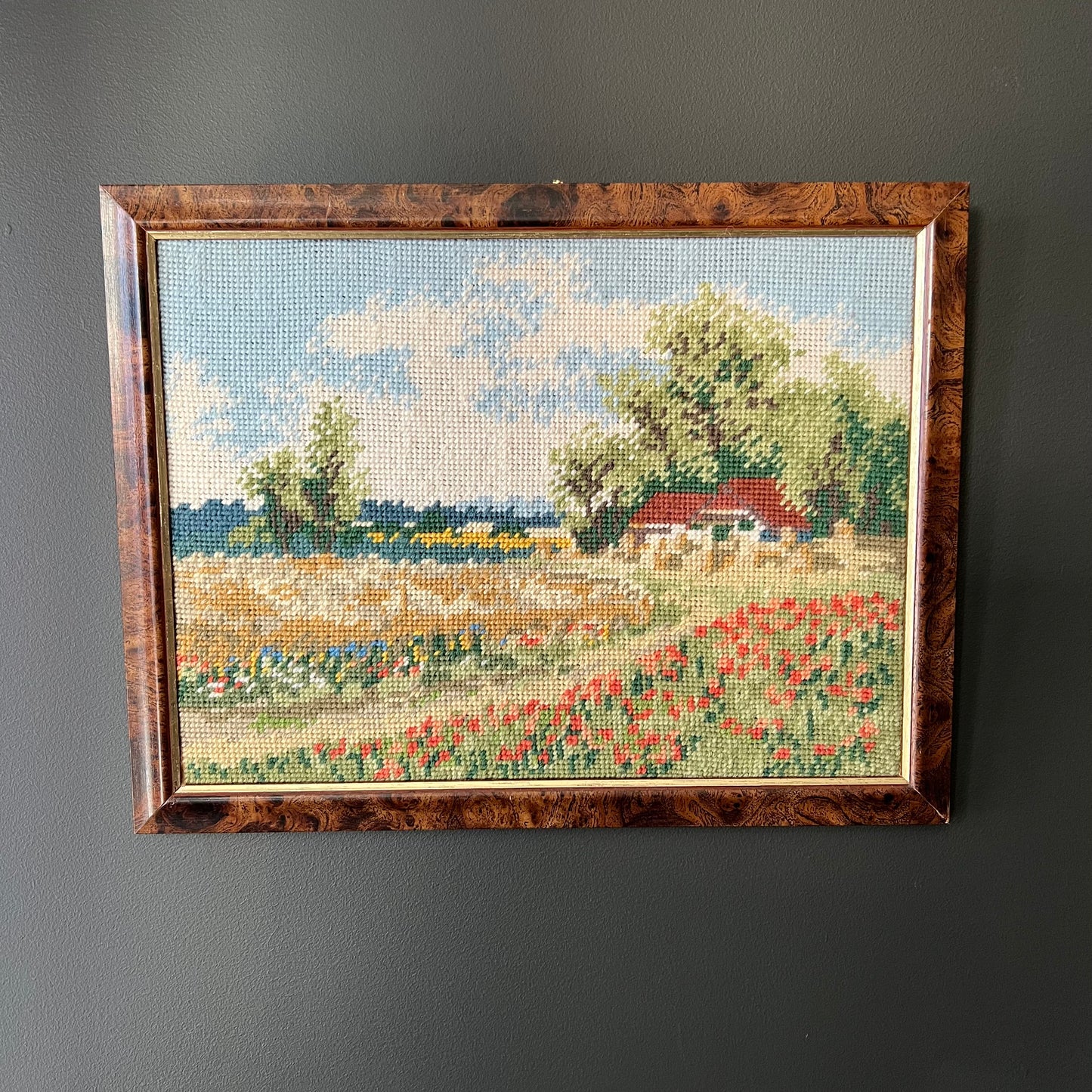 Vintage Cottage in the Countryside Tapestry
