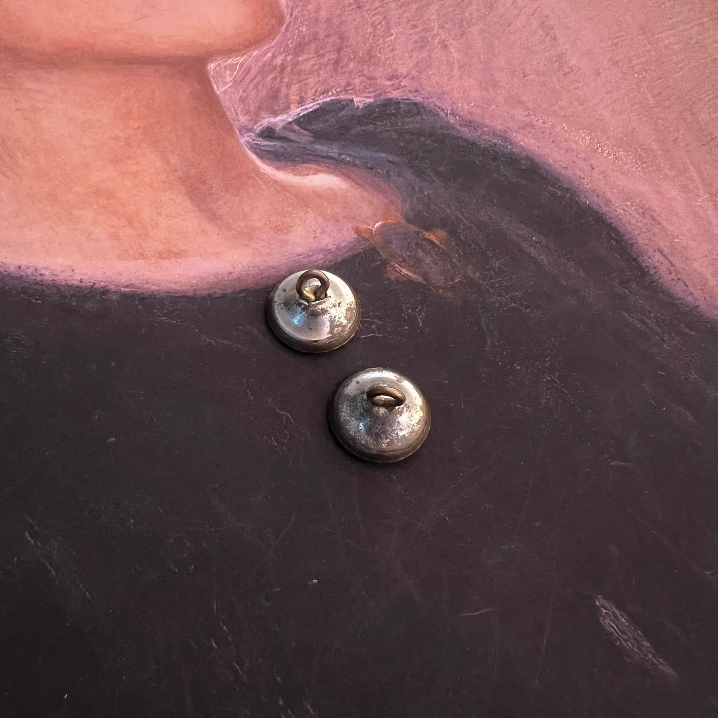 Antique Buttons Dusty Pink with Lily Pair