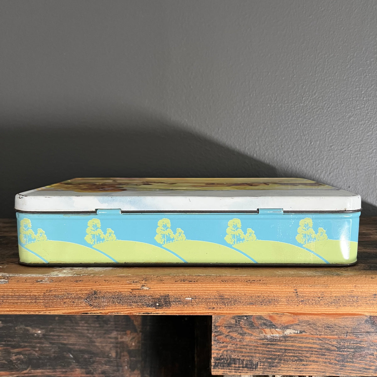 Vintage Griffiths Sweets Tin Landscape Countryside Scene