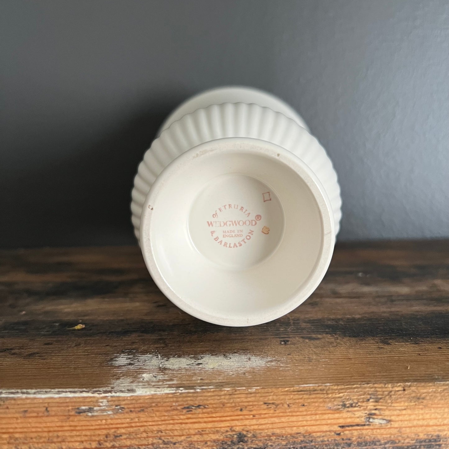 Vintage Wedgwood Moonstone Esturia & Barlaston Vase