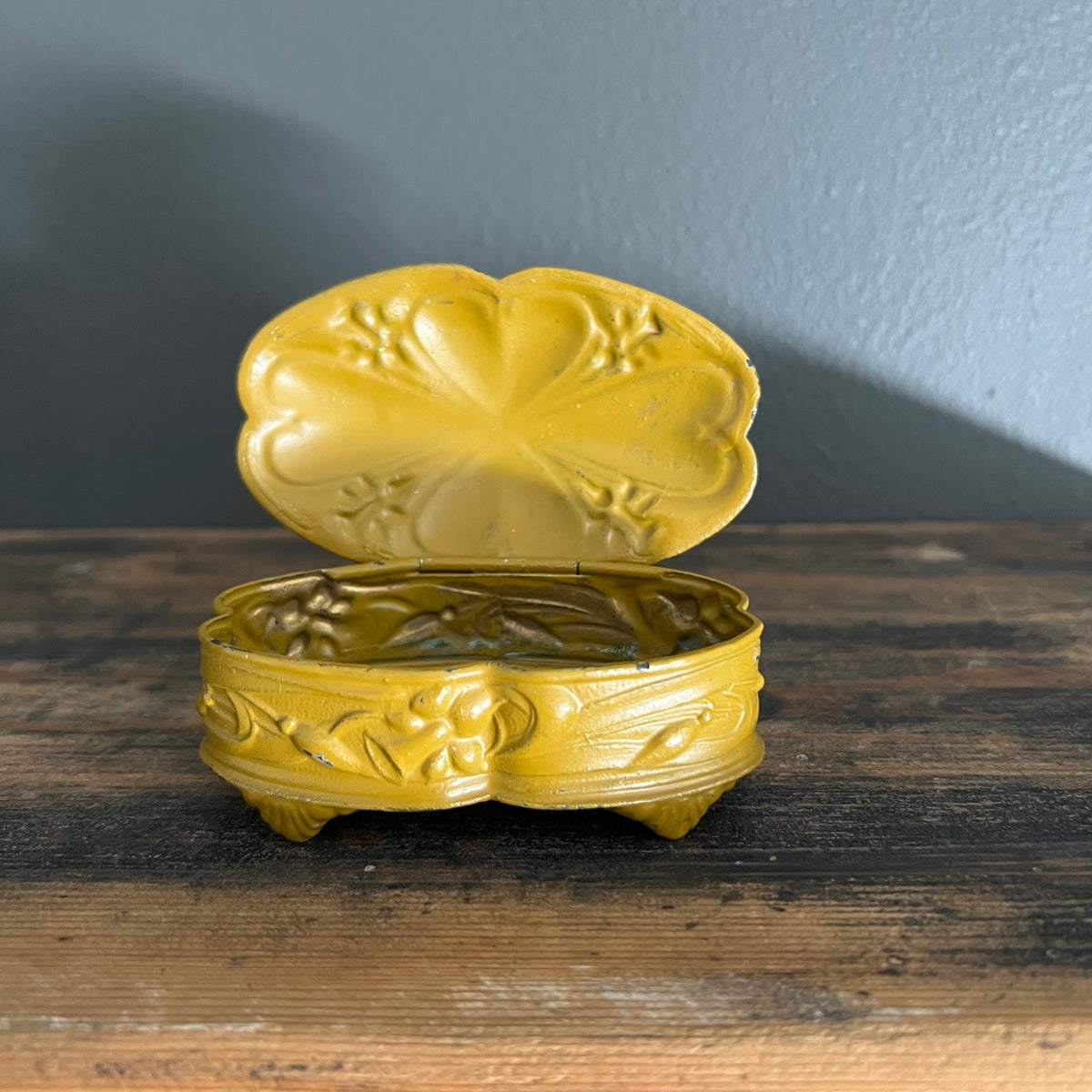 Antique Metal Trinket Jewellery Box Daffodils and Hearts England