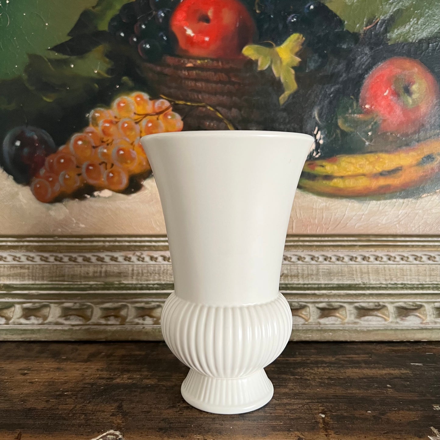 Vintage Wedgwood Moonstone Esturia & Barlaston Vase