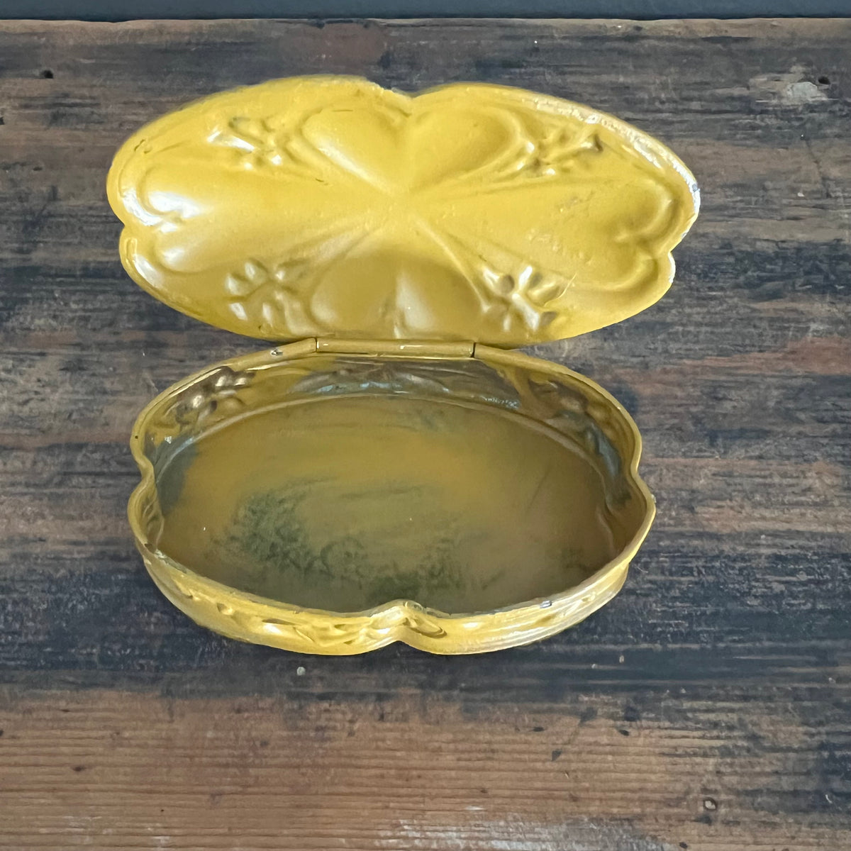 Antique Metal Trinket Jewellery Box Daffodils and Hearts England