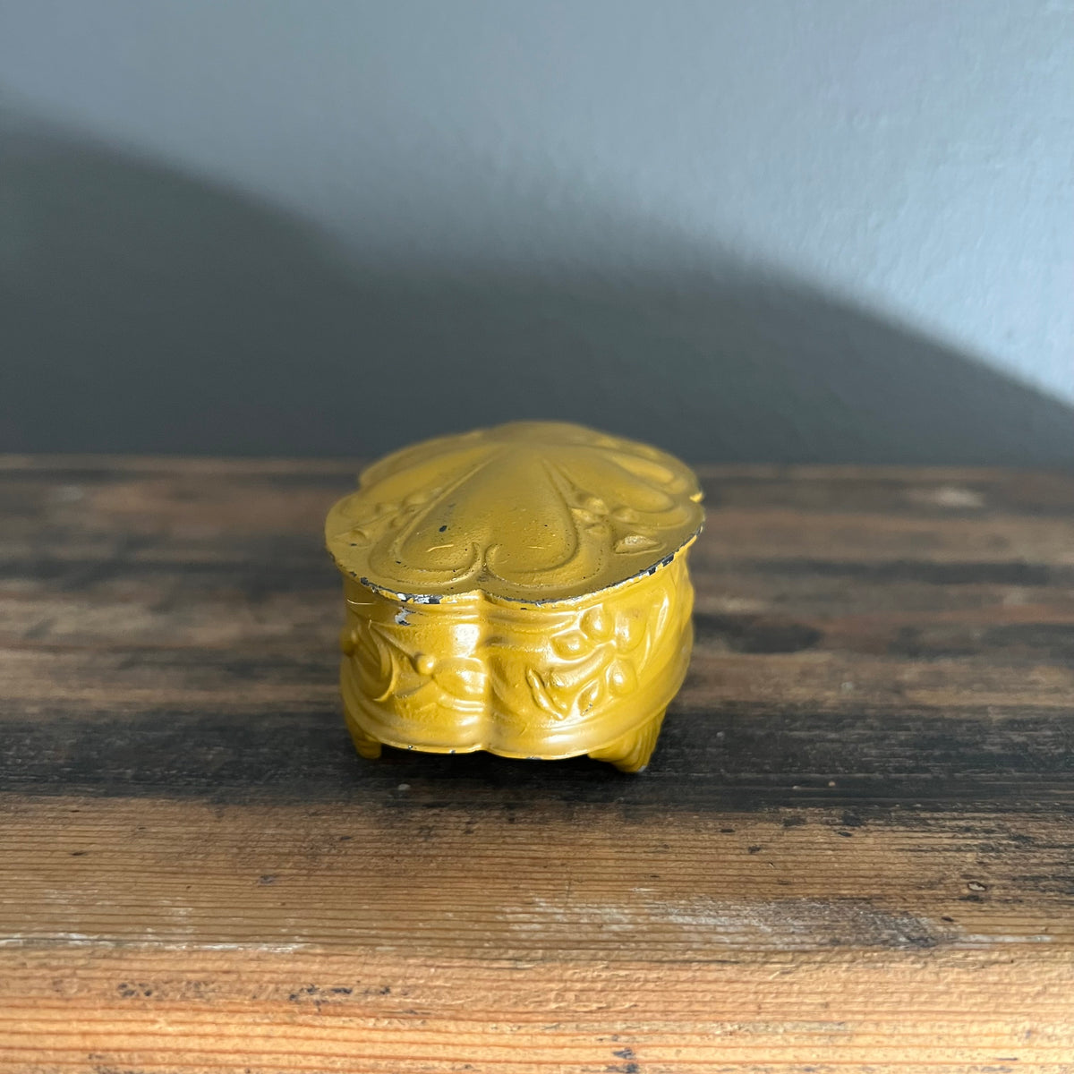 Antique Metal Trinket Jewellery Box Daffodils and Hearts England