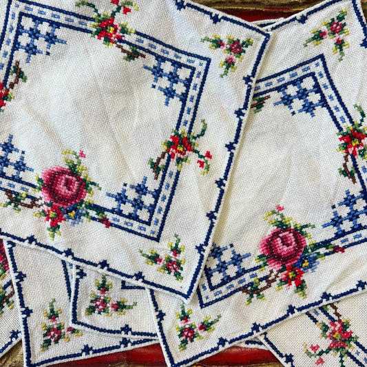 Beautiful Vintage Hand Embroidered Napkins Set 6