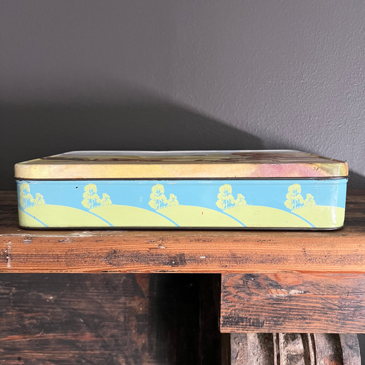 Vintage Griffiths Sweets Tin Landscape Countryside Scene