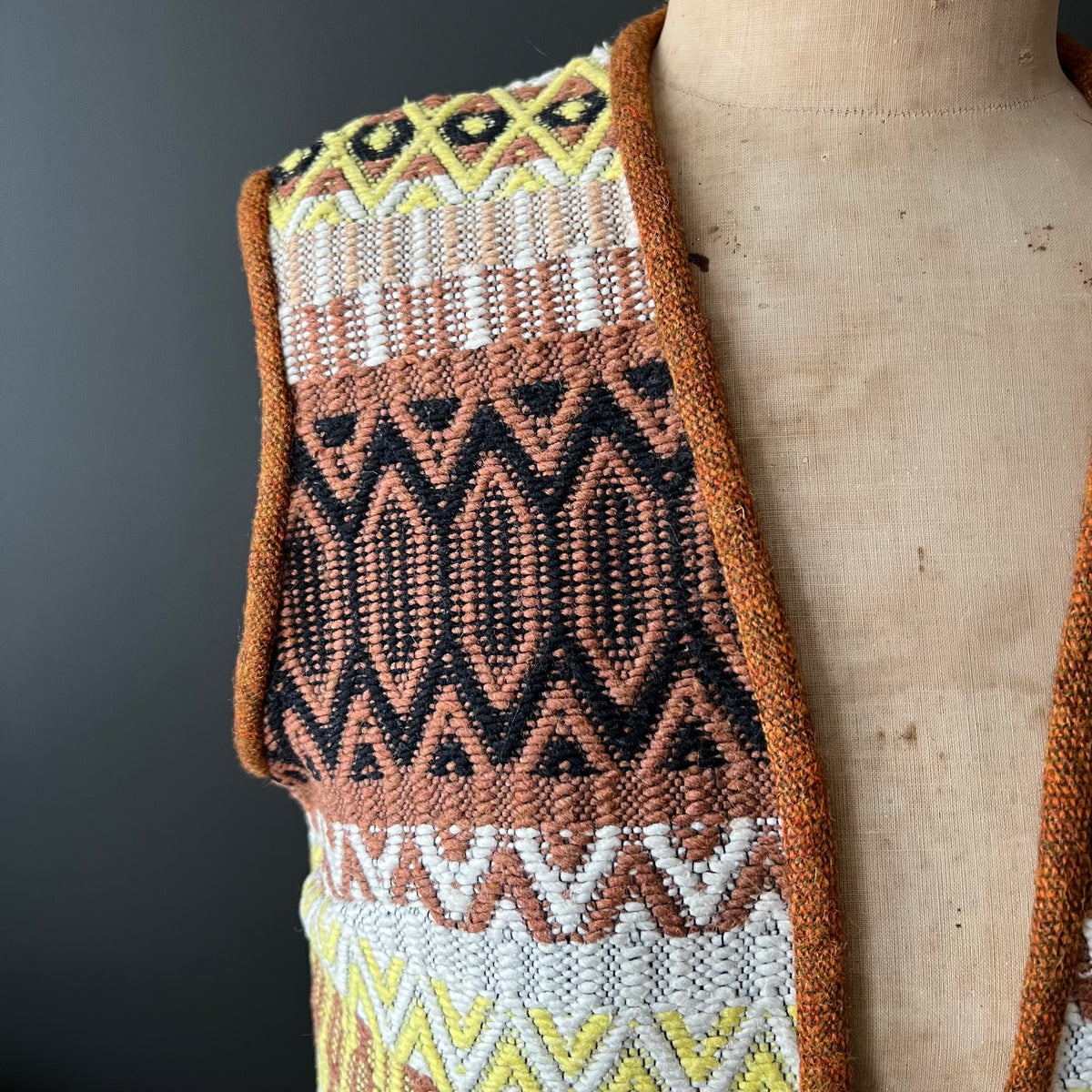 Vest With Patterns Vintage Woven Geometric Pattern Vest – Viva Vintage
