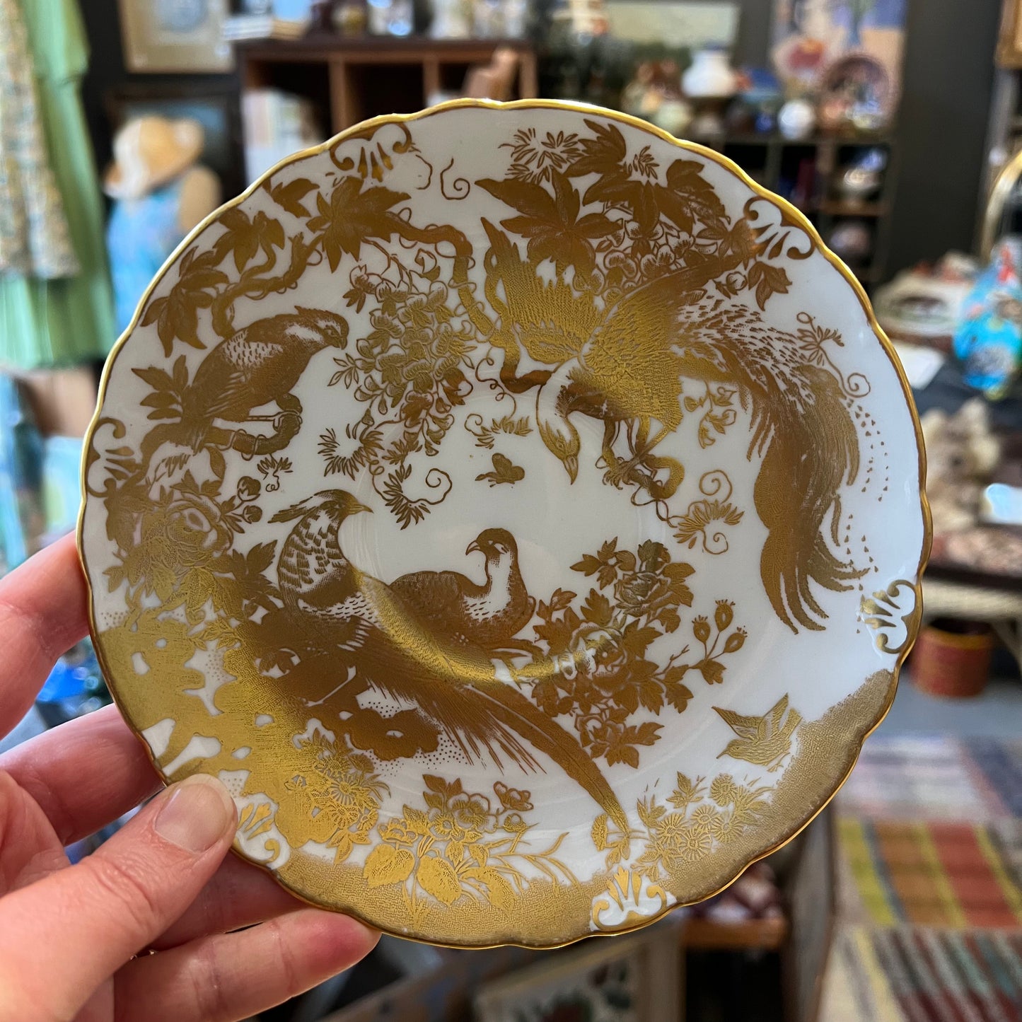 Royal Crown Derby Soup Coup & Saucer Bone China England Gold Aves