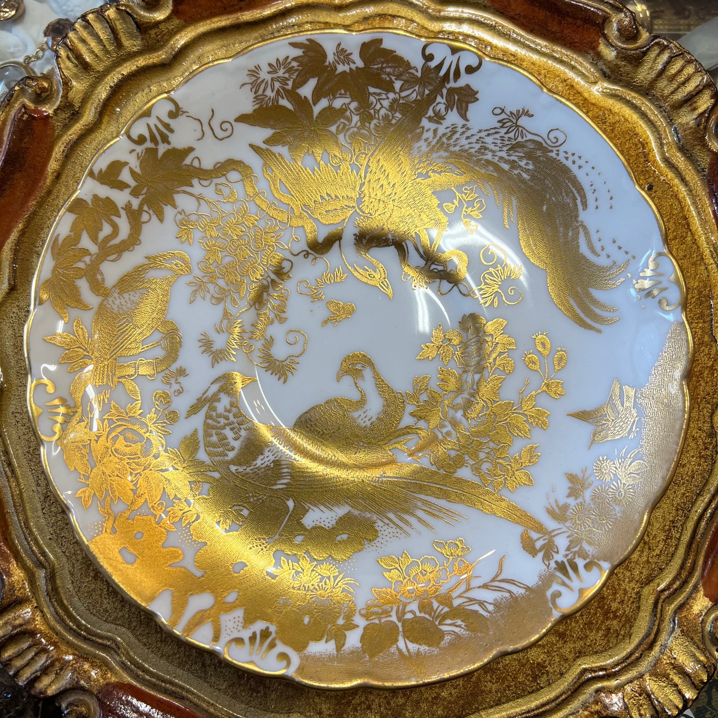 Royal Crown Derby Soup Coup & Saucer Bone China England Gold Aves