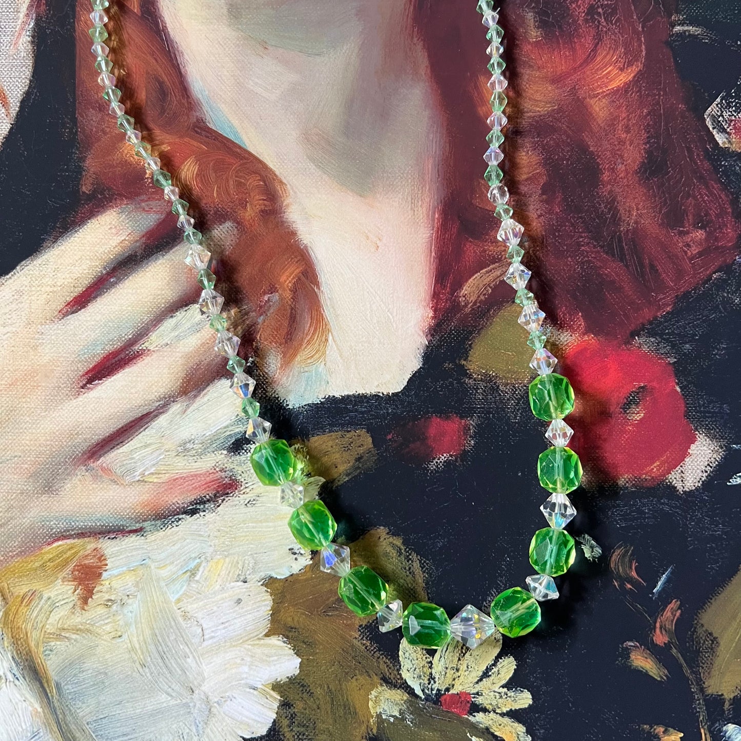 Beautiful RARE Vintage Uranium Glass Beads Necklace