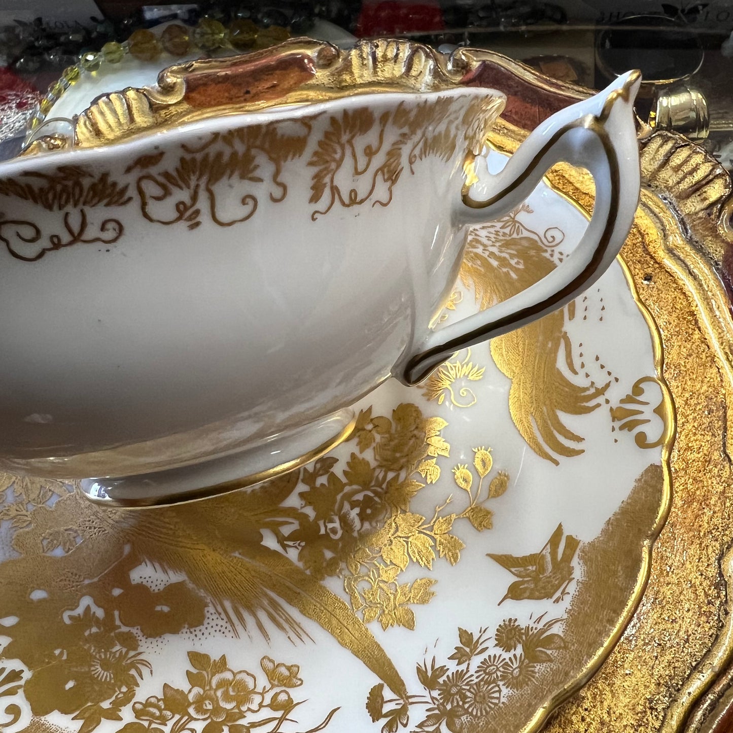 Royal Crown Derby Soup Coup & Saucer Bone China England Gold Aves
