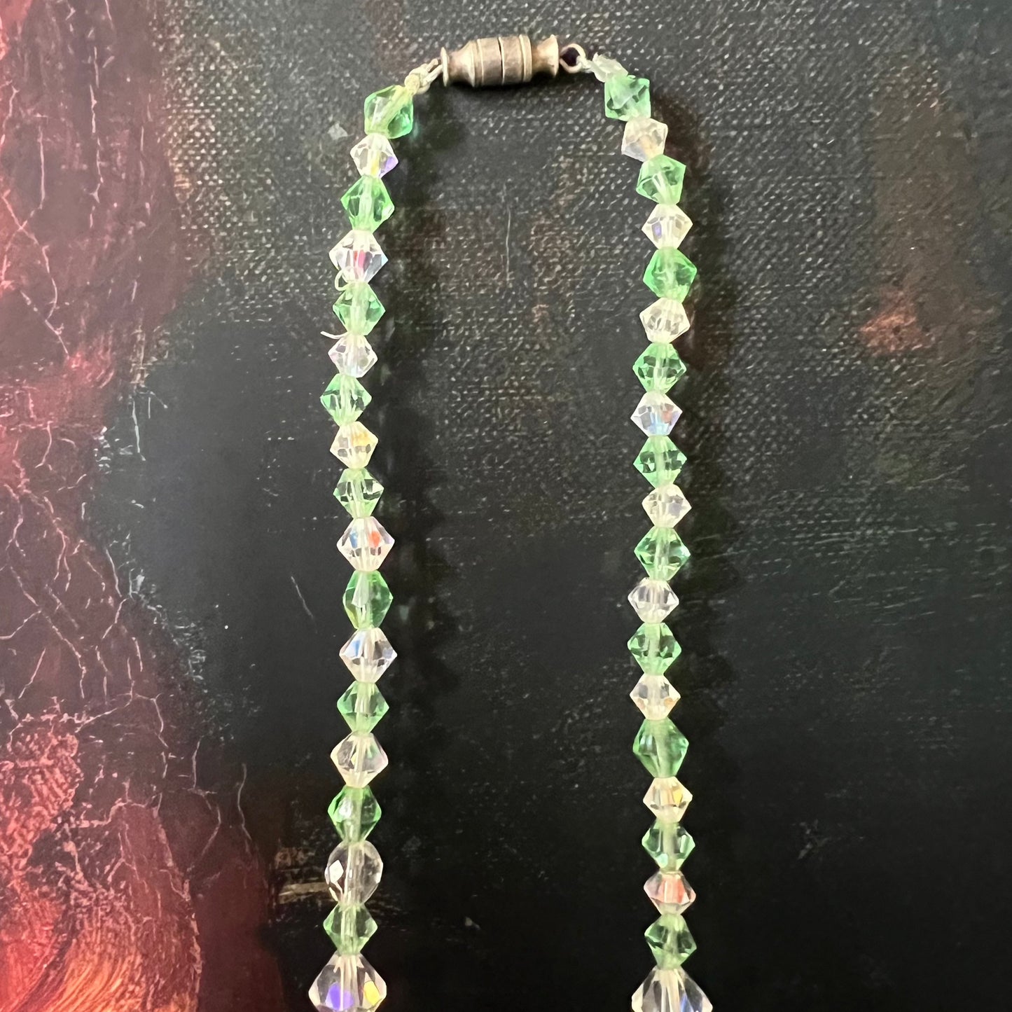 Beautiful RARE Vintage Uranium Glass Beads Necklace